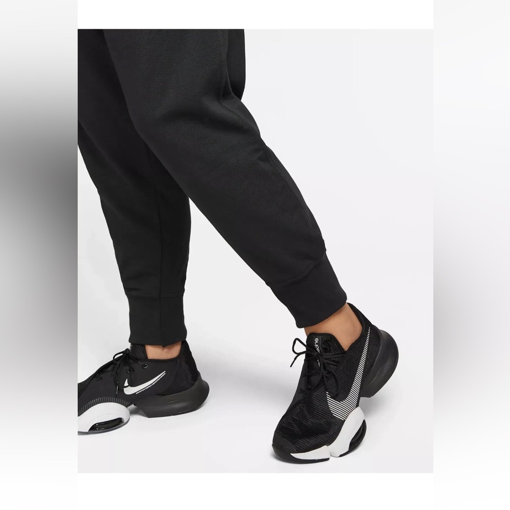 Nike Dri Fit Women’s Plus Size Black Track Pants Size 1X NWT - Picture 4 of 15